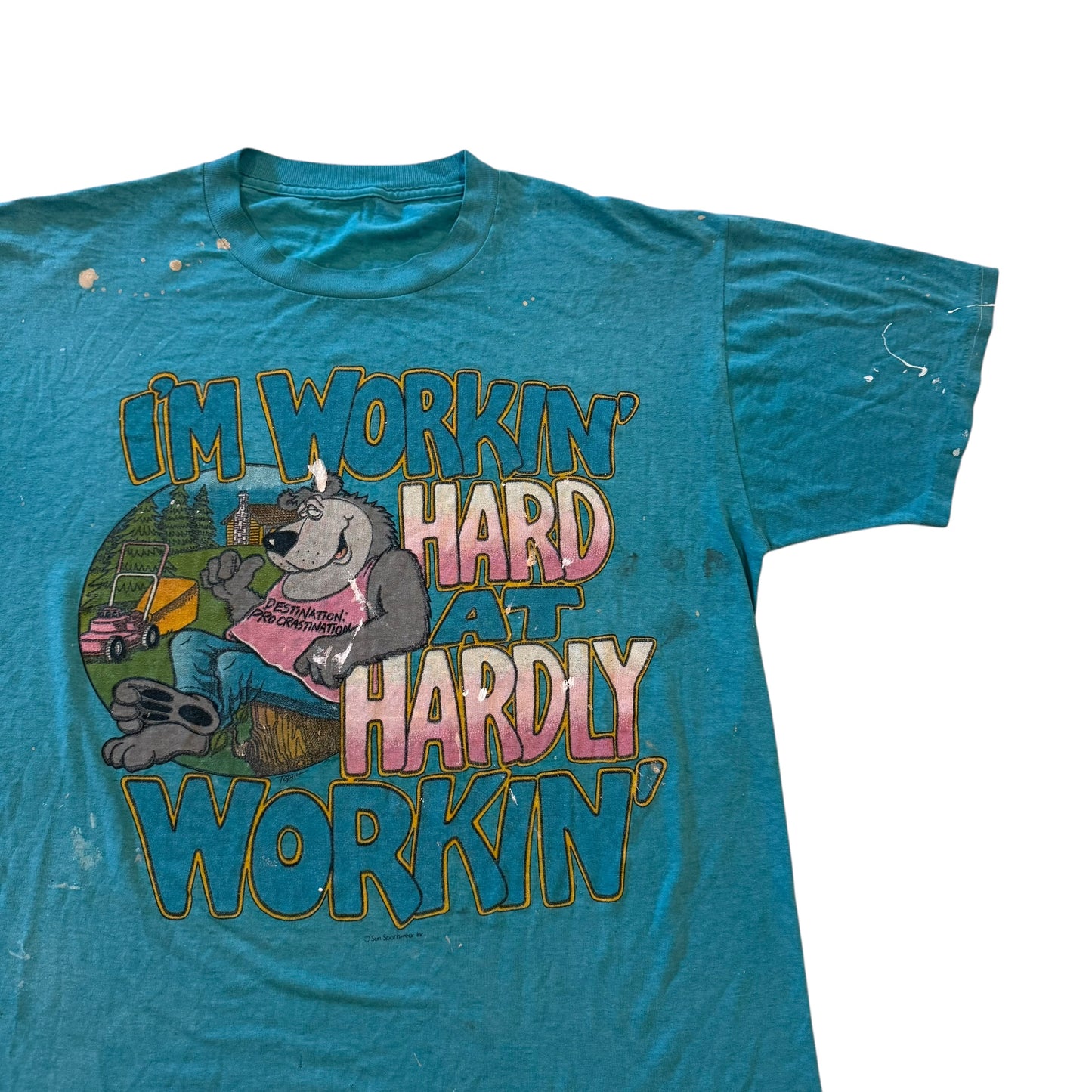 I’m Working Hard At Hardly Working T-Shirt 90s THRASHED (XL)