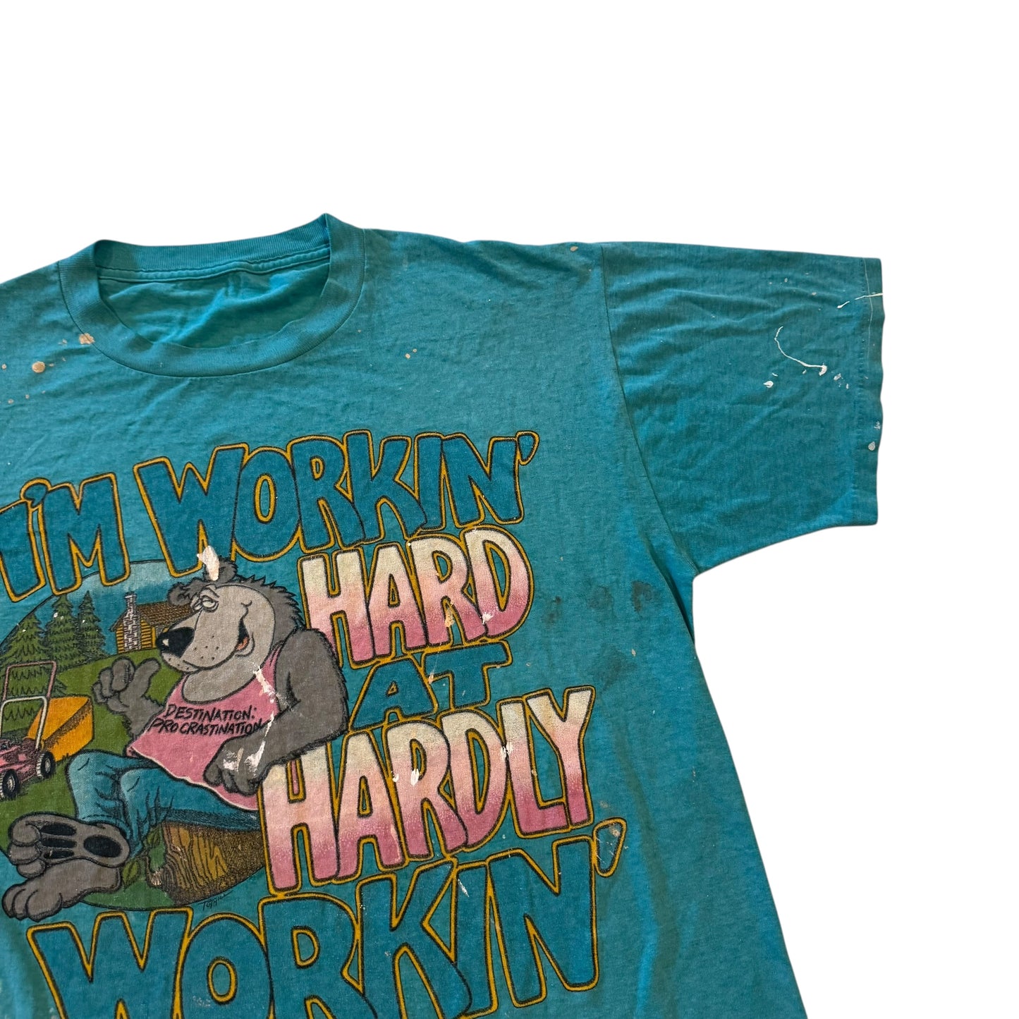 I’m Working Hard At Hardly Working T-Shirt 90s THRASHED (XL)