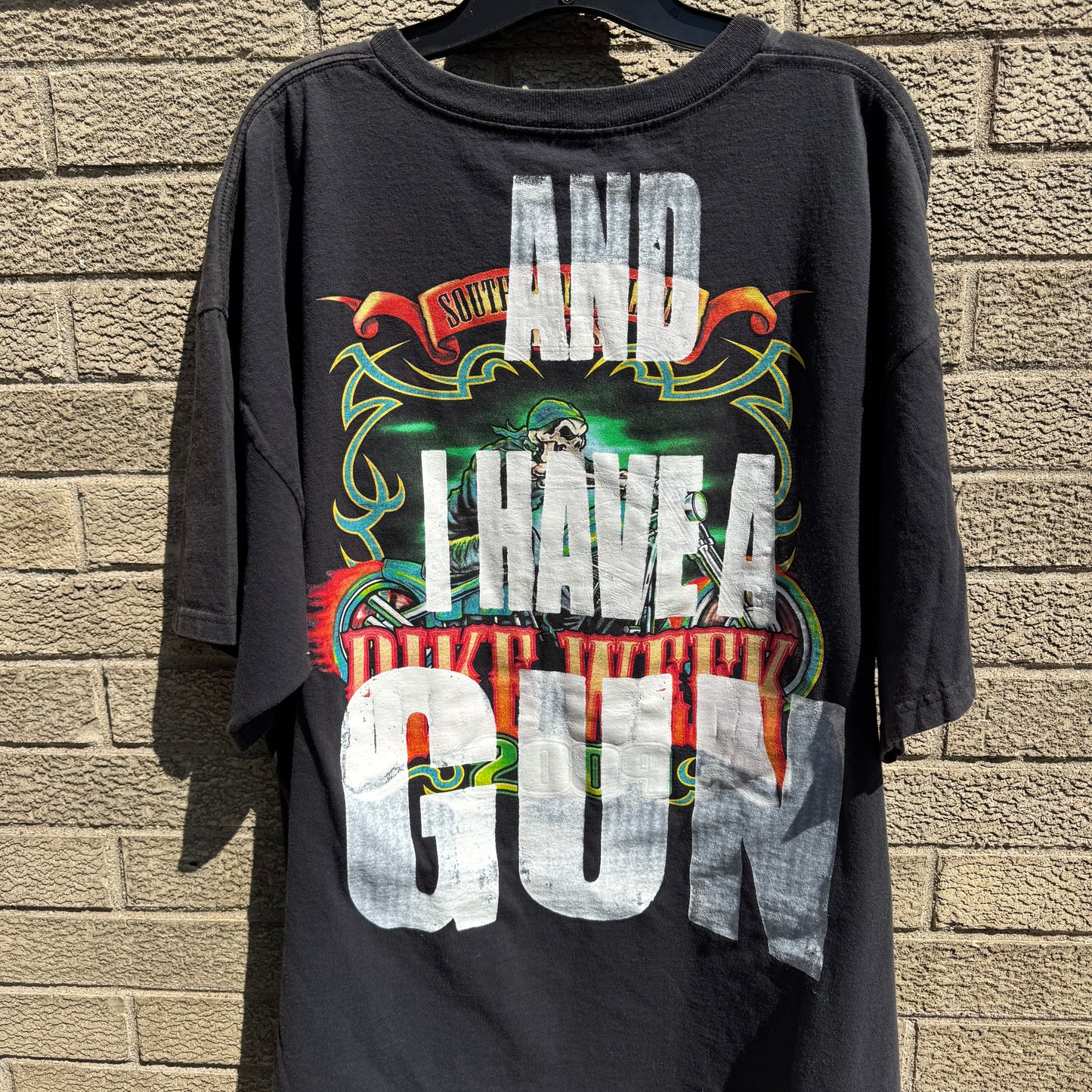 FAT SUMMER… And I Have A Gun 1/1 T-Shirt (XXL)