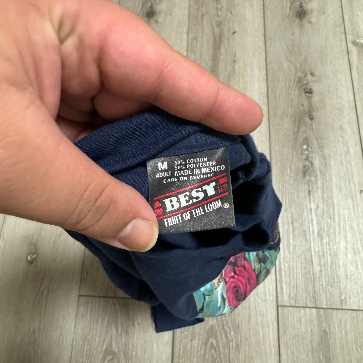 Flower Bouquet T-Shirt 90s (Medium)