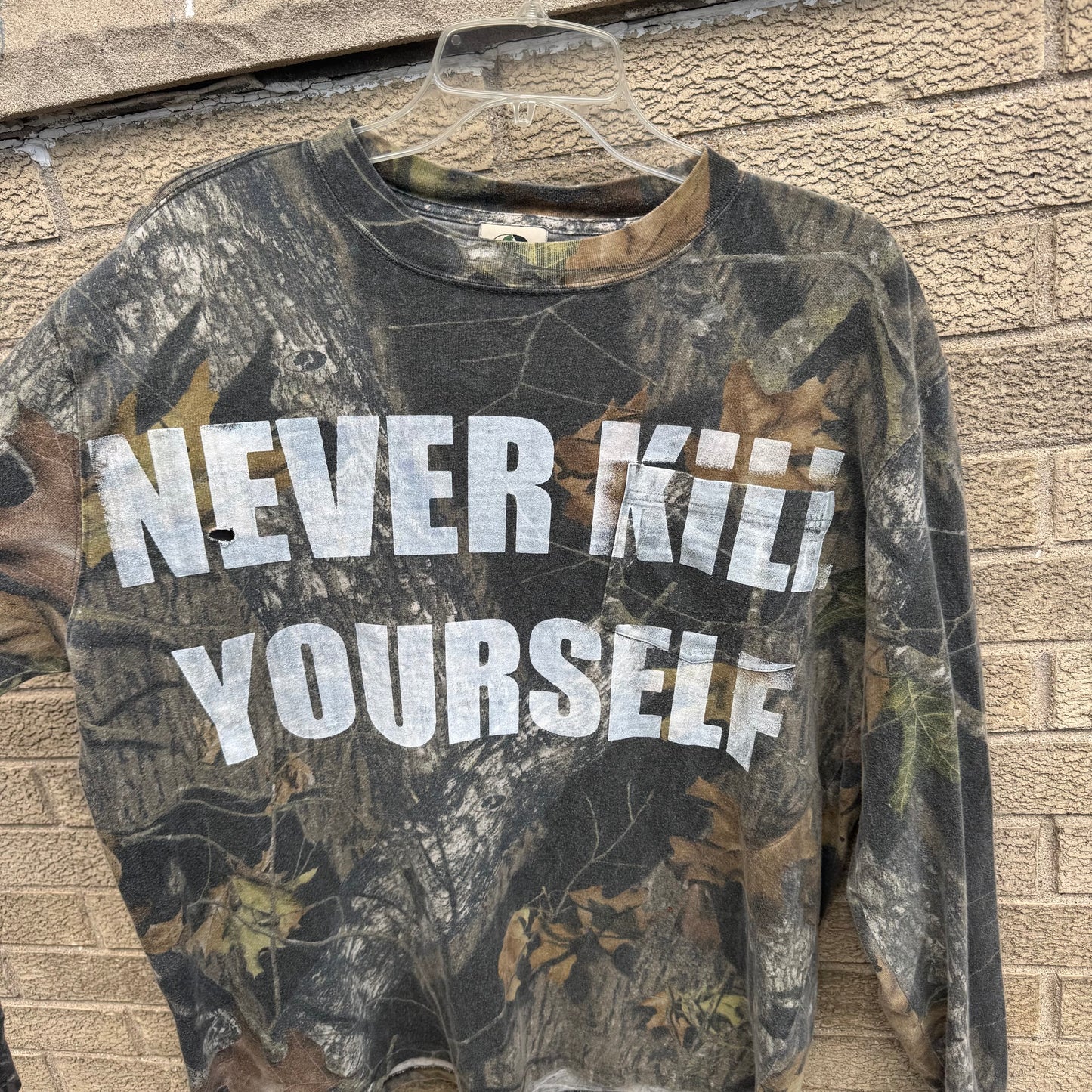 NEVER KILL YOURSELF 1/1 Camo Long Sleeve T-Shirt (XL)