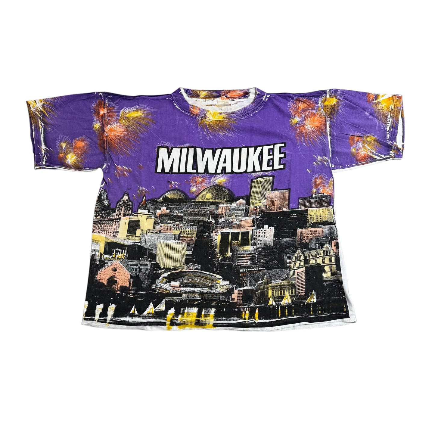 Milwaukee All Over Print T-Shirt 90s (Boxy XXL)