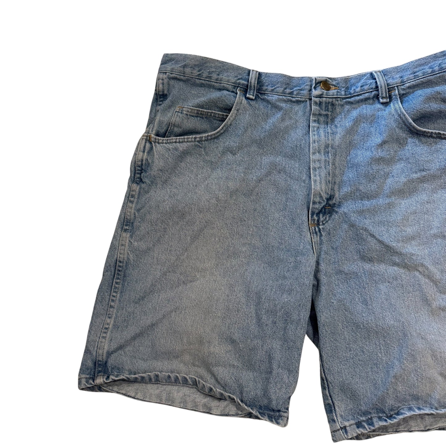 Wrangler Denim Shorts (38) PERSONALS COLLECTION
