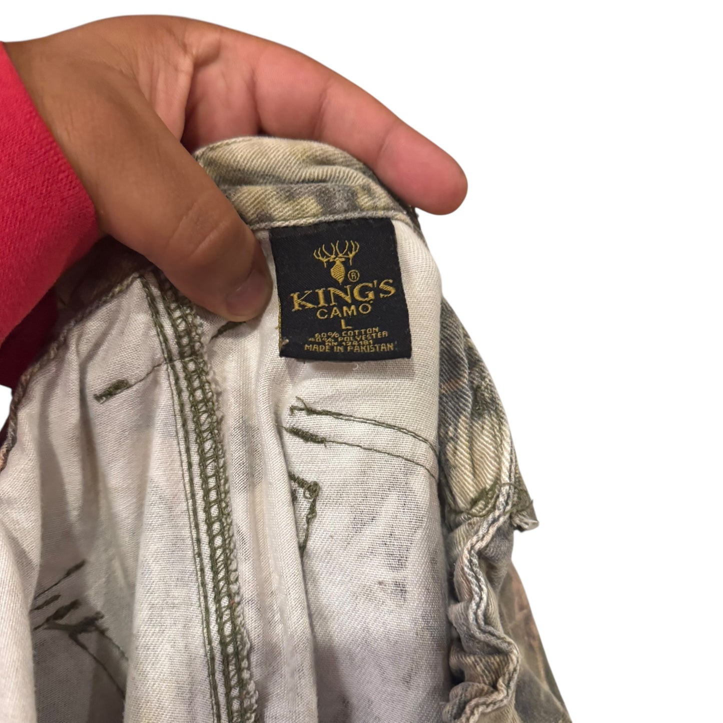 King’s Camo Cargo Pants 2000s (36x31) PERSONALS COLLECTION