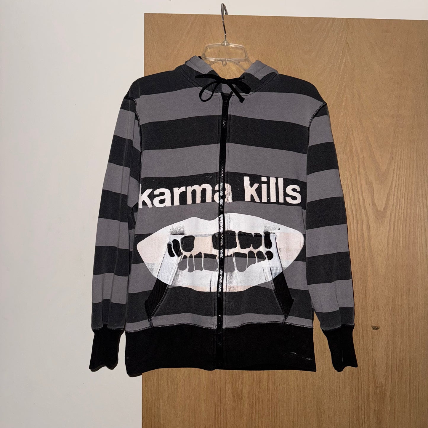 Karma Kills 1/1 Hoodie (Medium)
