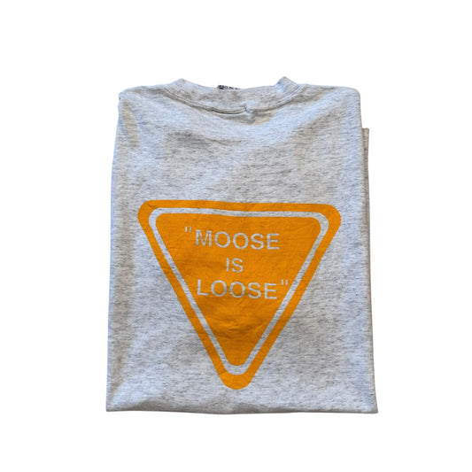 Moose On The Lose Air Force Base T-Shirt 90s (Large)