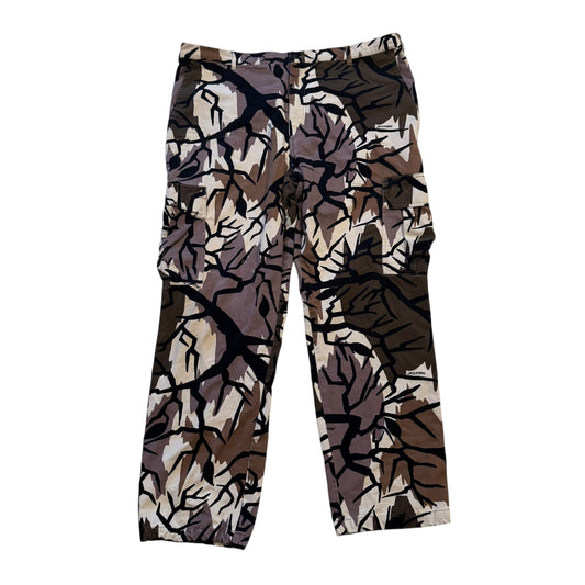 Predator Camouflage Pants 90s (44 x 33)