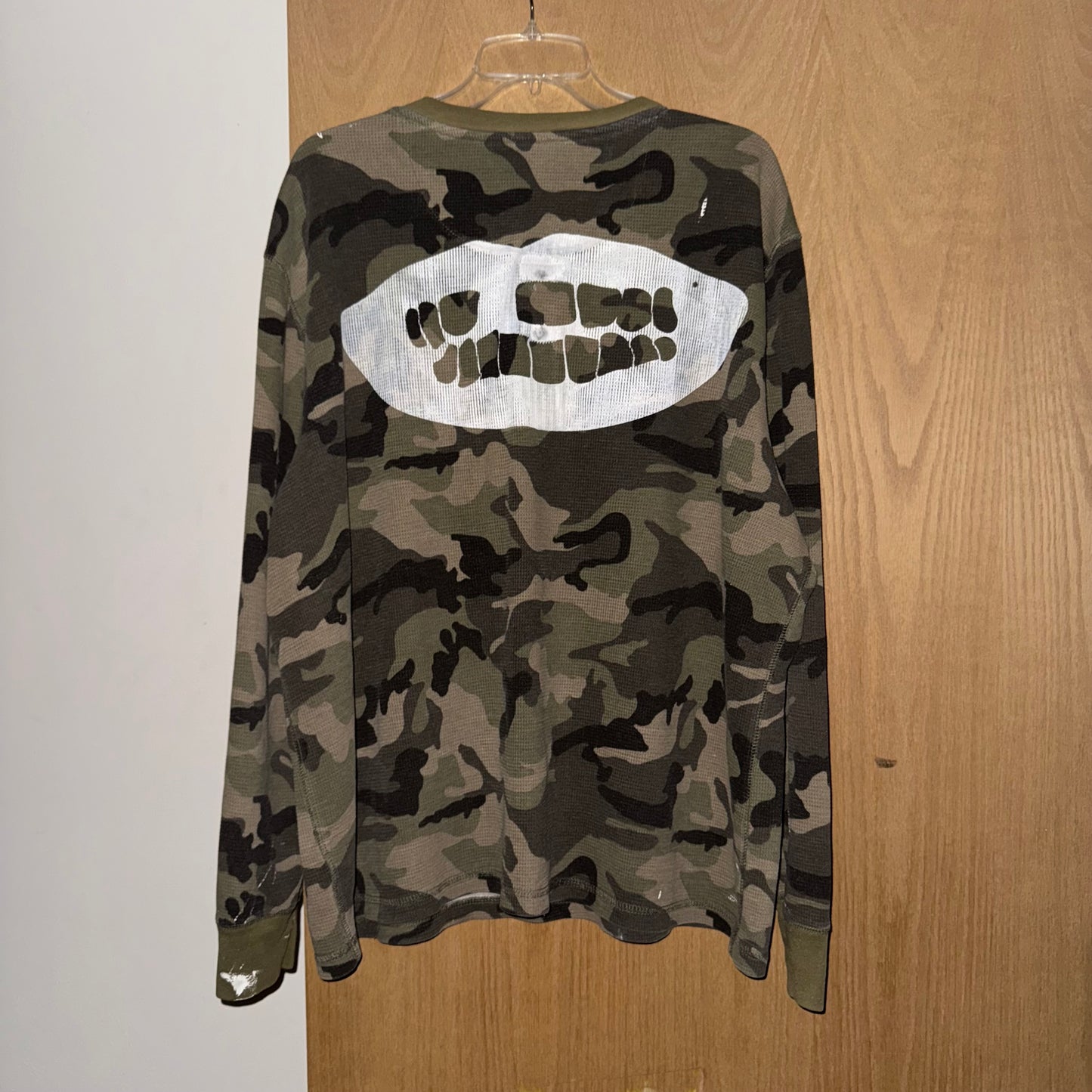 NEVER KILL YOURSELF 1/1 Camo Long Sleeve T-Shirt (XXL)