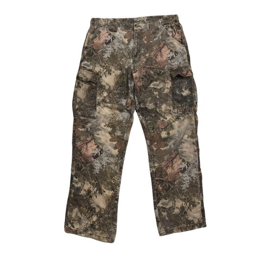 King’s Camo Cargo Pants 2000s (36x31) PERSONALS COLLECTION