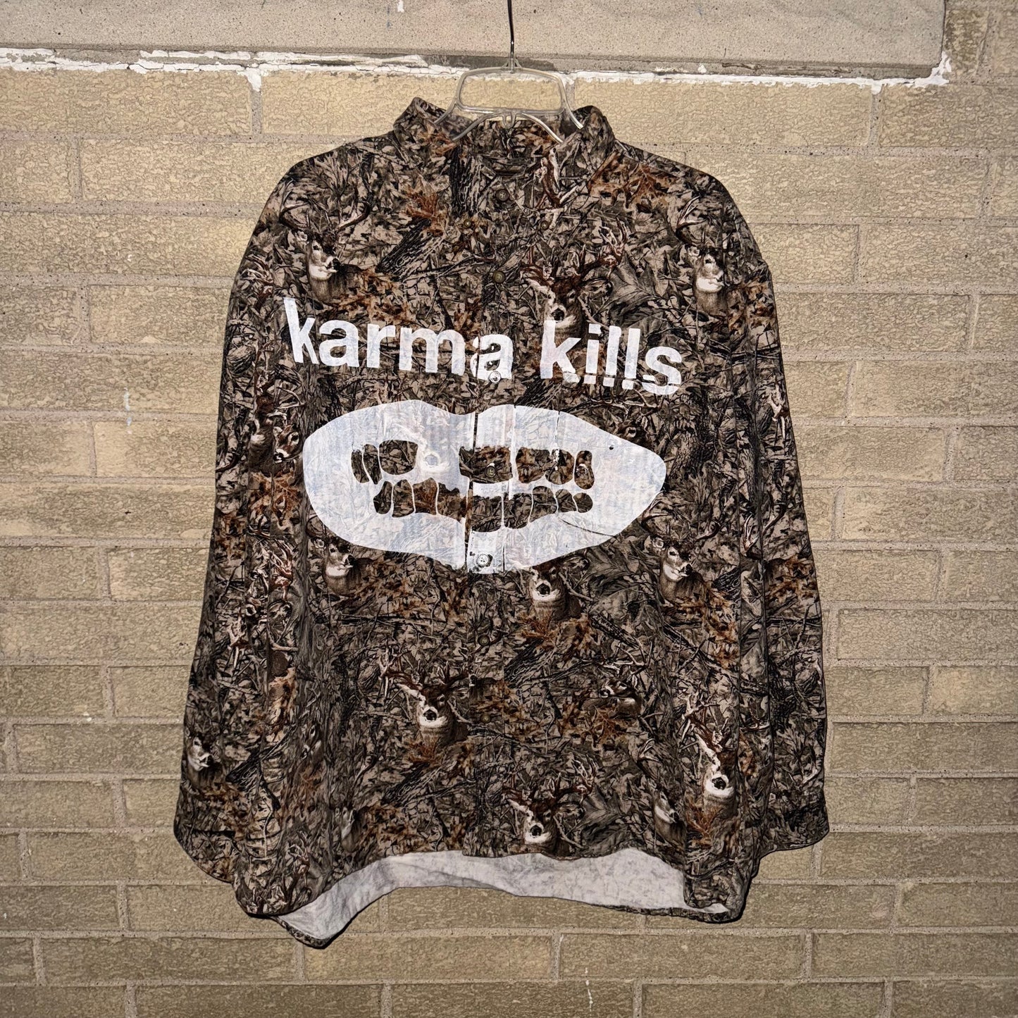 Karma Kills 1/1 Camo Long Sleeve Button Up T-Shirt (XXL)