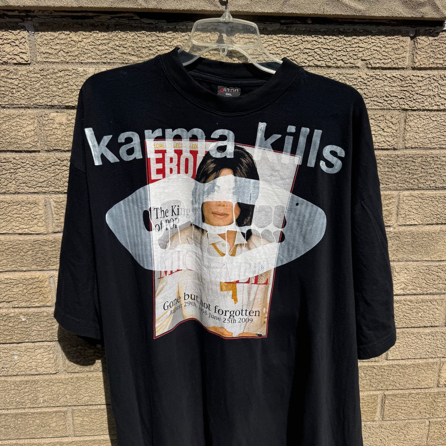 Karma Kills… And I Have A Gun 1/1 T-Shirt (XXXL)