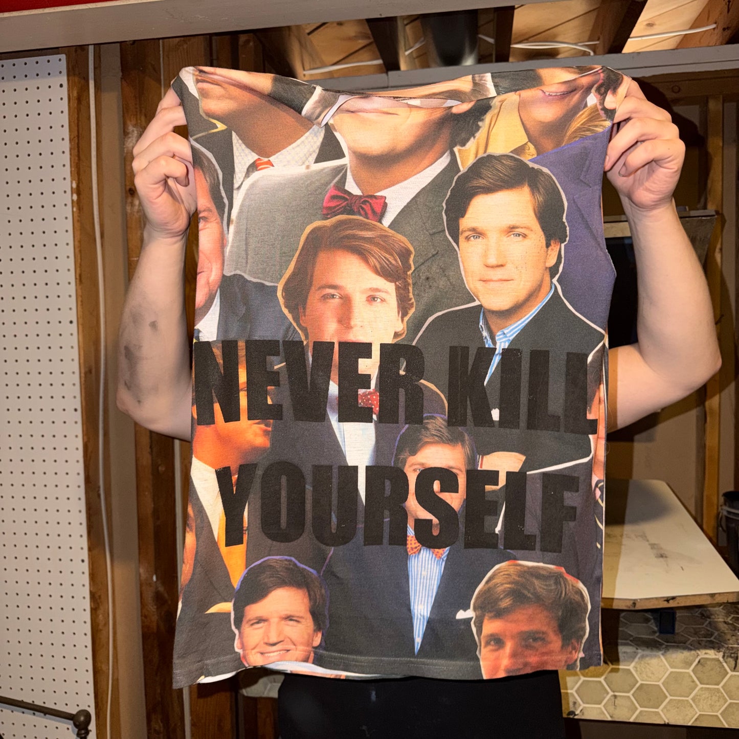 NEVER KILL YOURSELF 1/1 T-Shirts