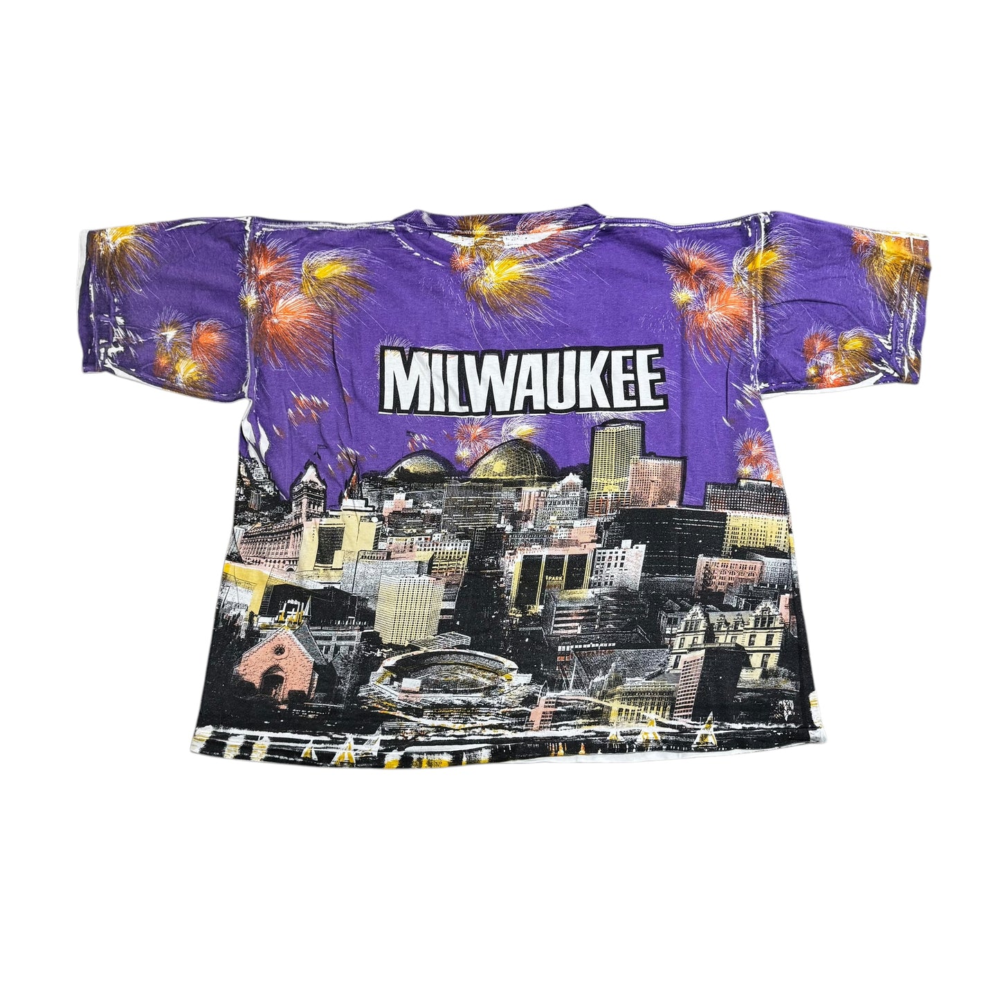 Milwaukee All Over Print T-Shirt 90s (Boxy XXL)