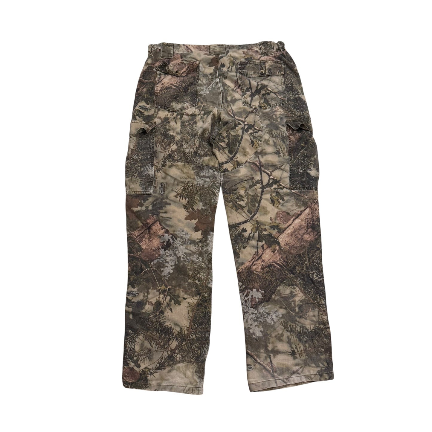 King’s Camo Cargo Pants 2000s (36x31) PERSONALS COLLECTION