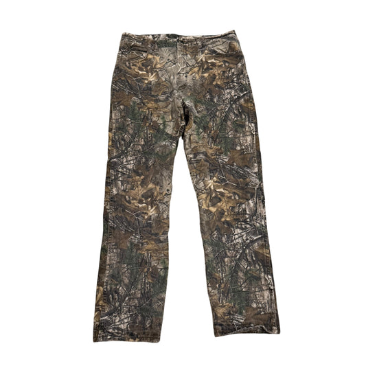 Wranglers Camo Pants 2000s (36x32) PERSONALS COLLECTION