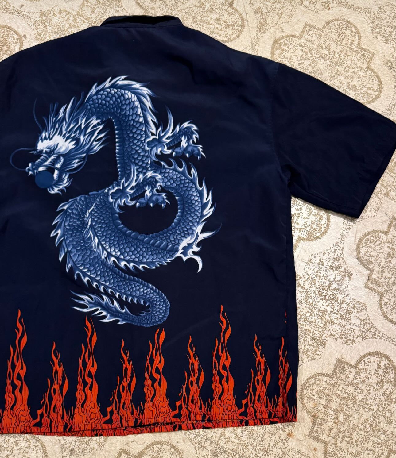 Dragon Button Up 2000s (XL)