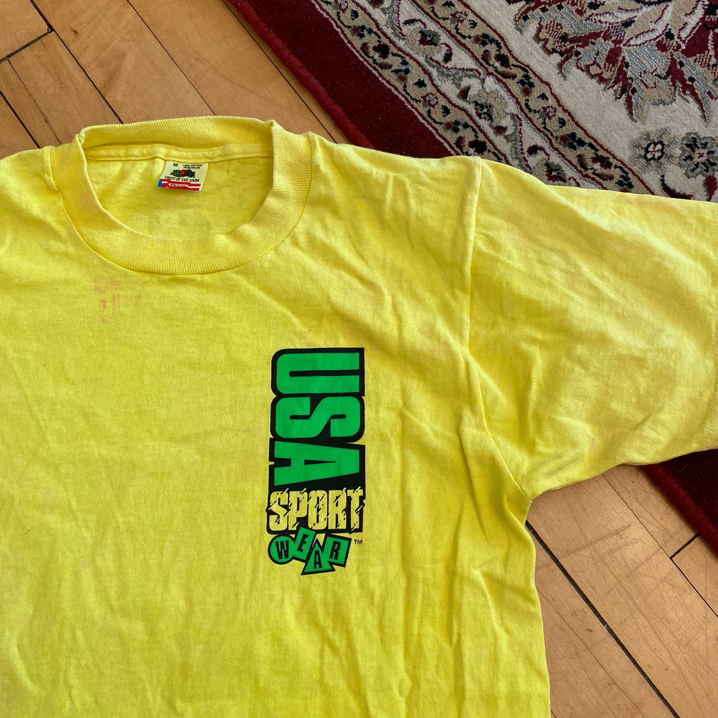 USA SportWear T-Shirt 90s (Medium)