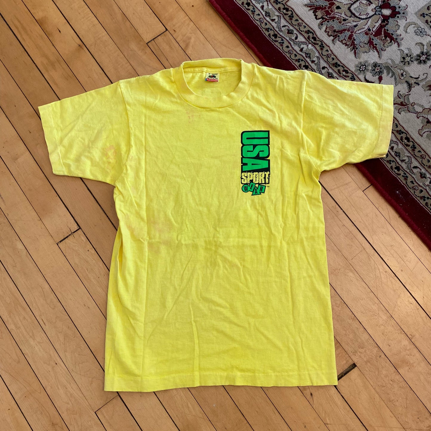USA SportWear T-Shirt 90s (Medium)